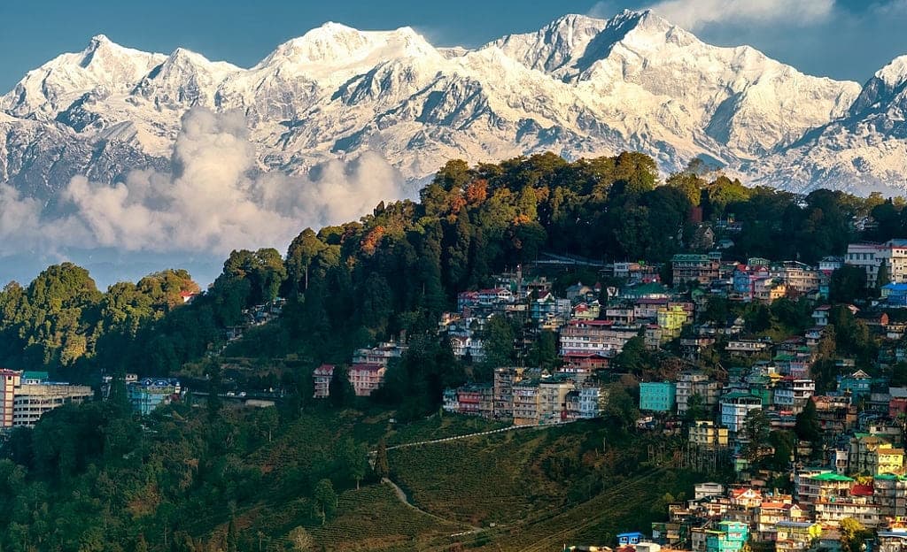 best time to visit Darjeeling
