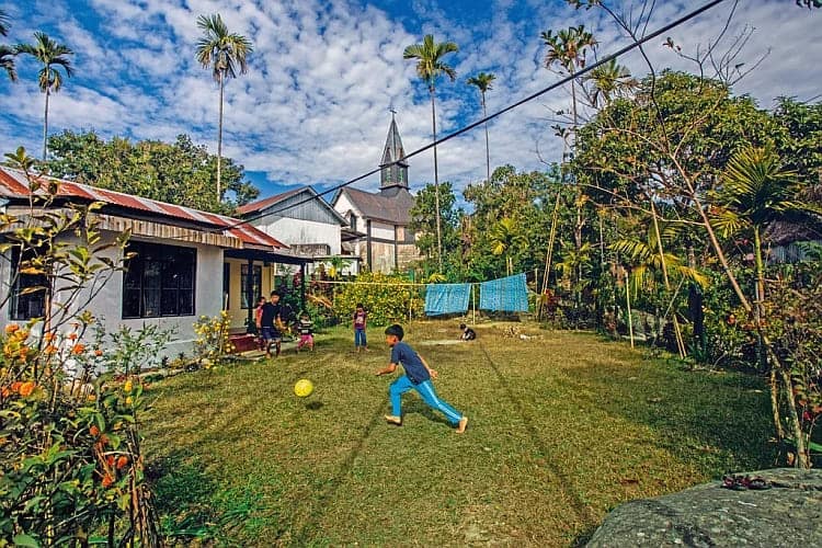 top tourist places in Meghalaya